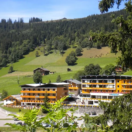Azureva Les Confins Village de vacances